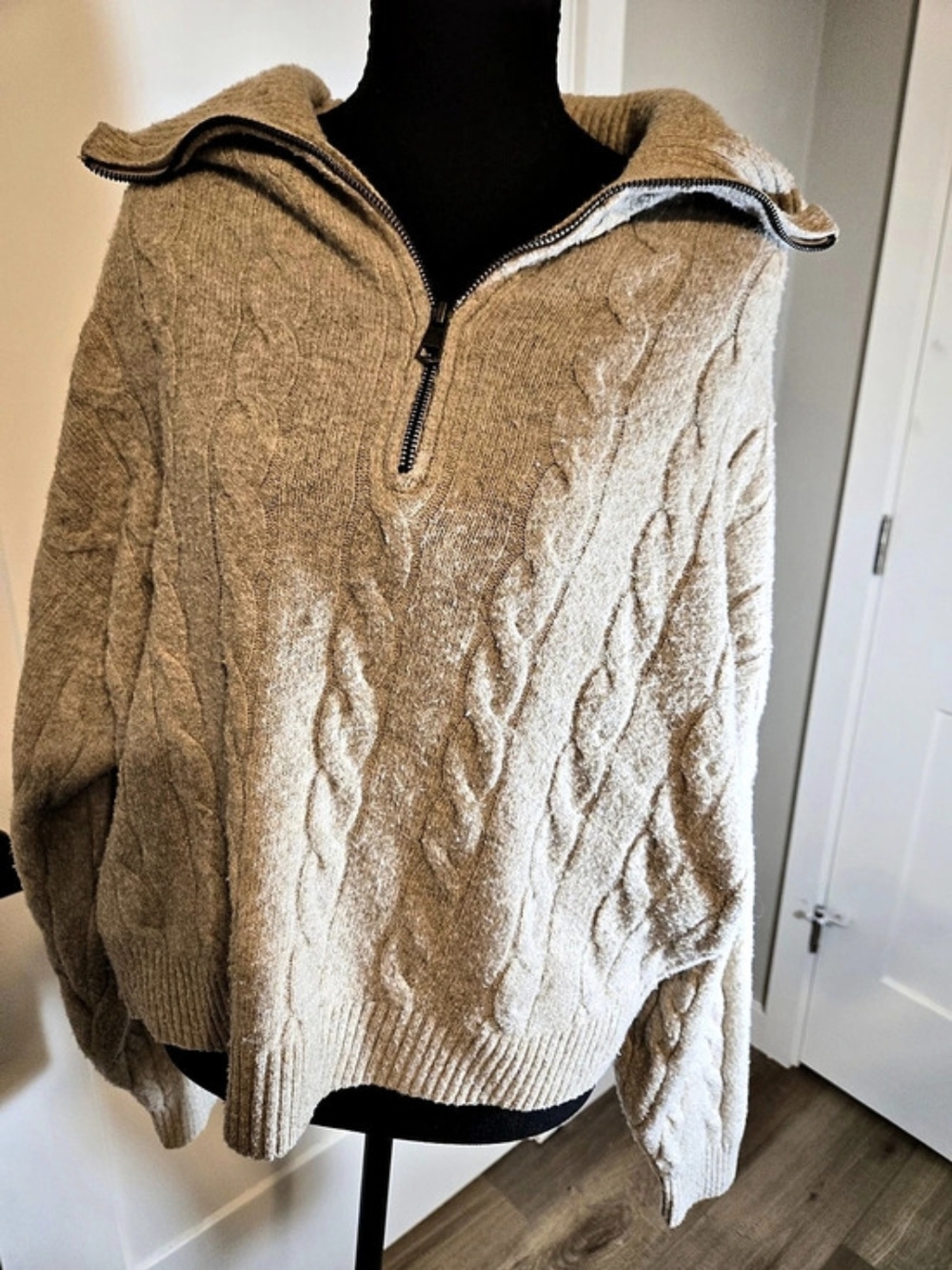 American Eagle Beige Cable Knit Quarter Zip Oversized Pullover Sweater XL